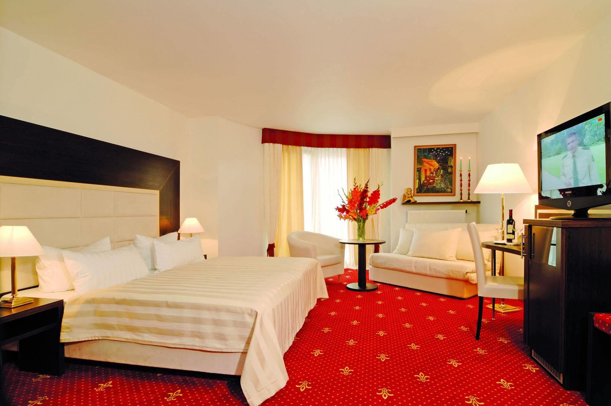 Central Boutique Hotel Bad Mergentheim Εξωτερικό φωτογραφία