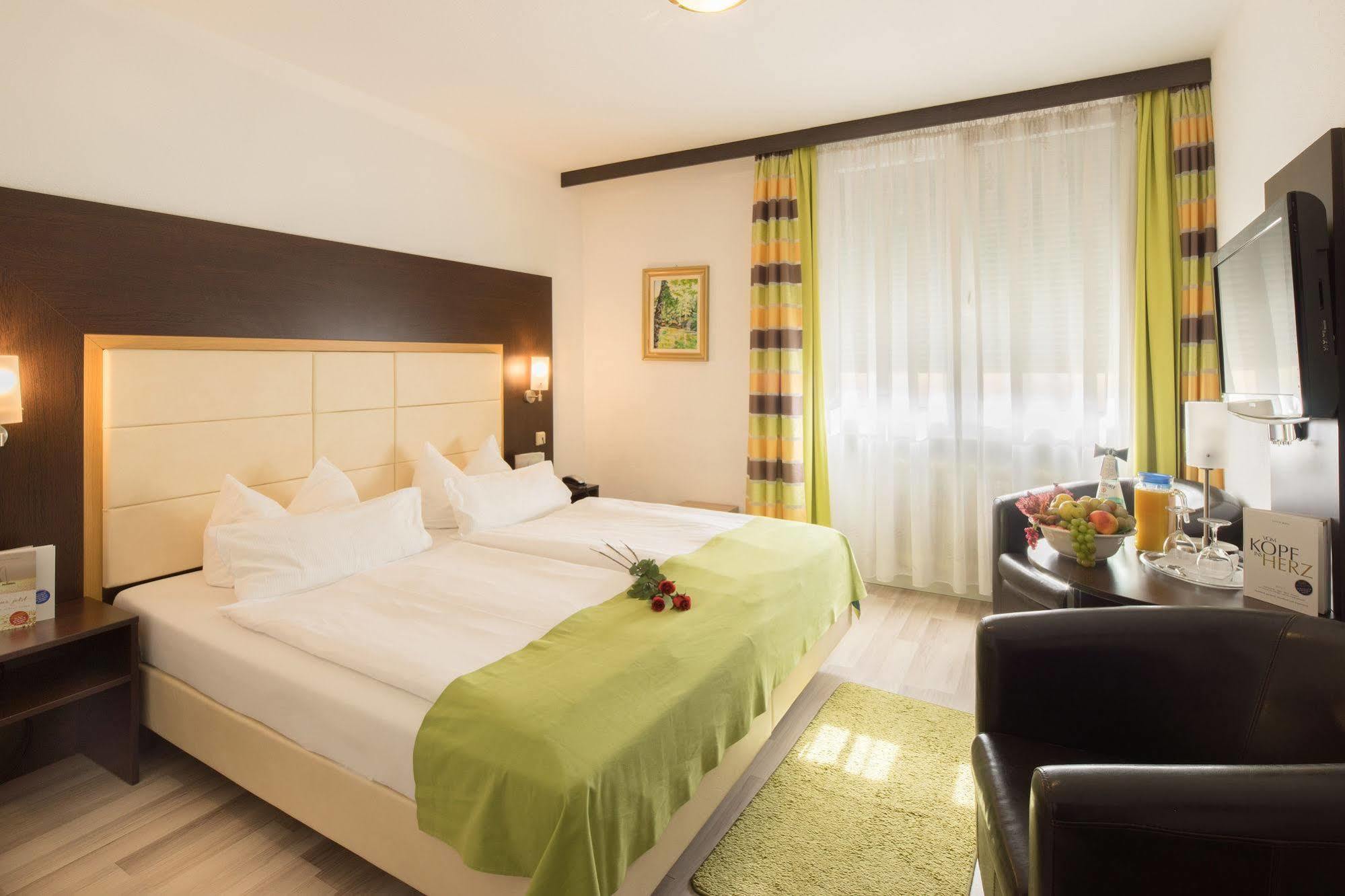 Central Boutique Hotel Bad Mergentheim Εξωτερικό φωτογραφία